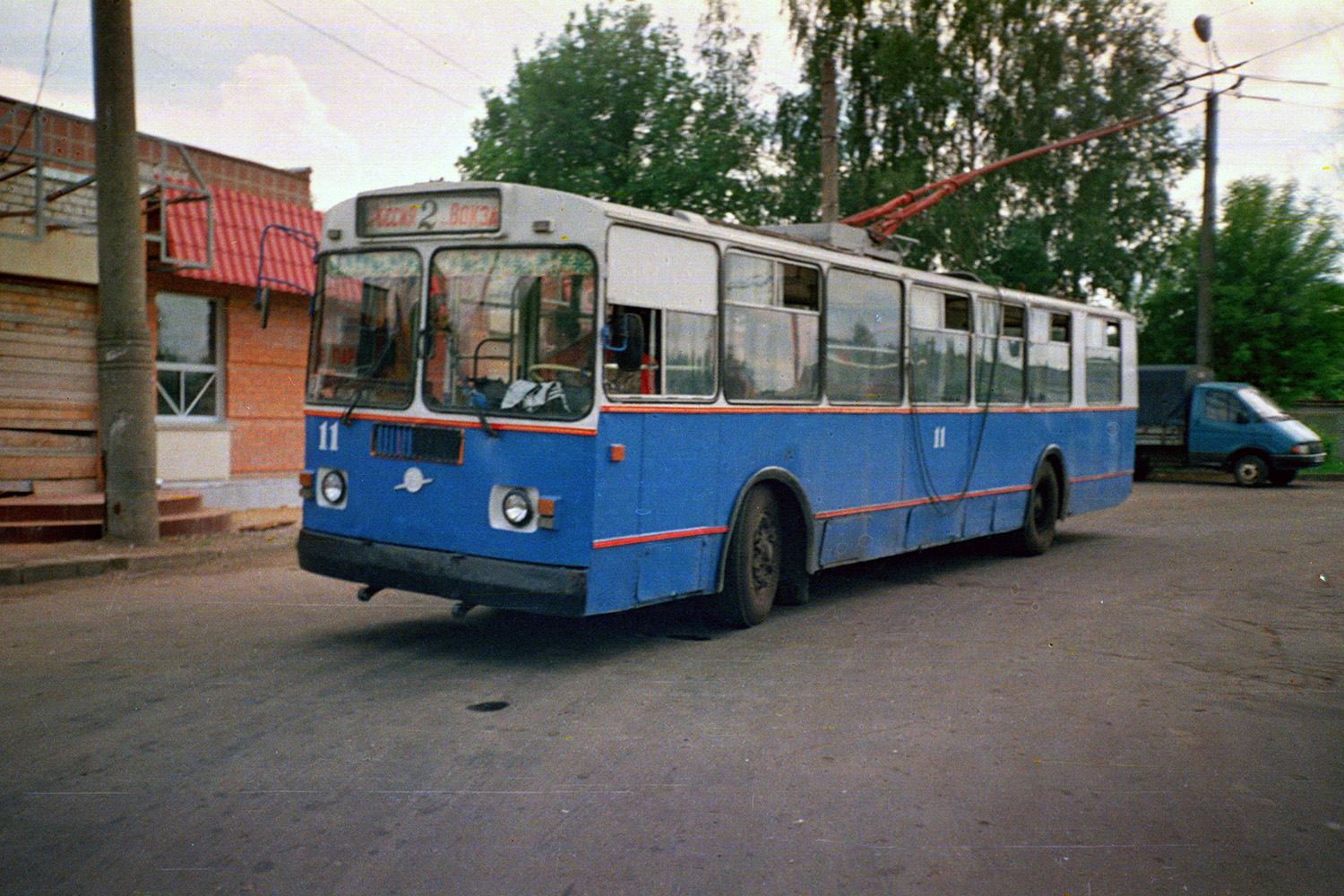 Тверь, ЗиУ-682Г10 № 11; Тверь — Тверской троллейбус в начале 2000-х гг. (2002 — 2006 гг.); Тверь — Троллейбусные конечные станции и разворотные кольца