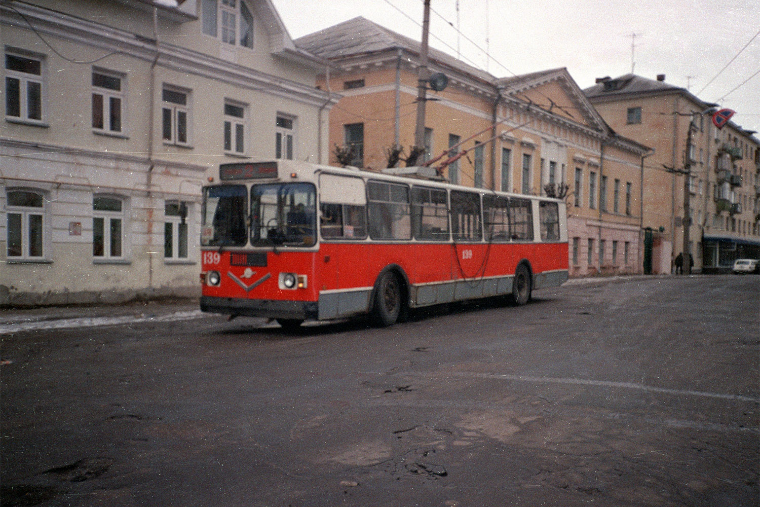 Тверь, ЗиУ-682Г10 № 139; Тверь — Тверской троллейбус на рубеже XX и XXI вв. (2000 — 2001 гг.)
