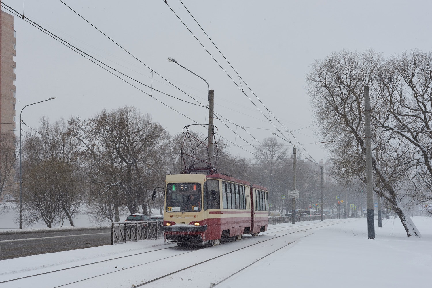 Sanktpēterburga, 71-147K (LVS-97K) № 8110 Sanktpēterburga, 71-147K (LVS-97K) № 8110