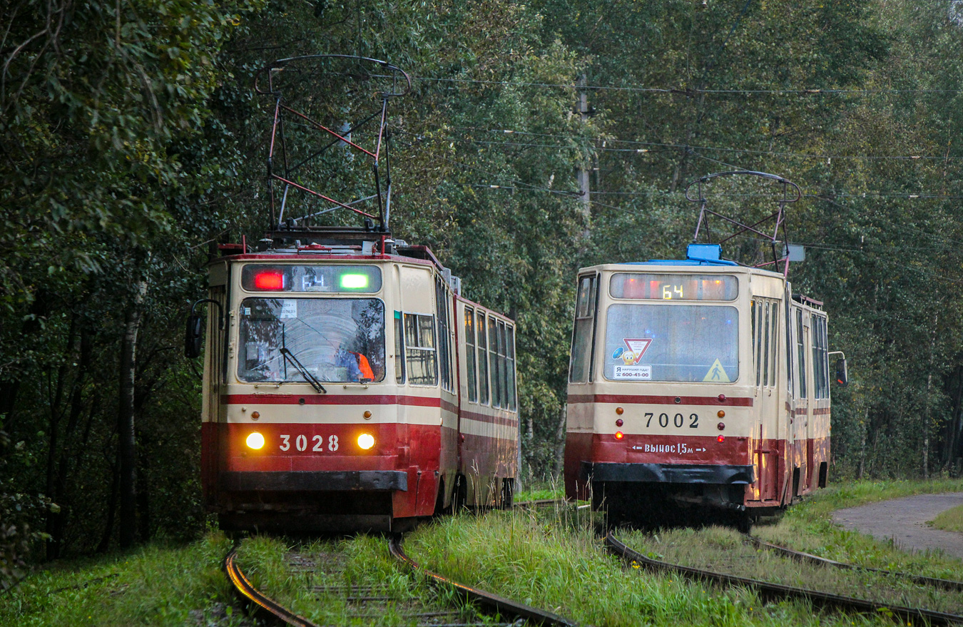 Sanktpēterburga, LVS-86K № 3028; Sanktpēterburga, LVS-86K № 7002
