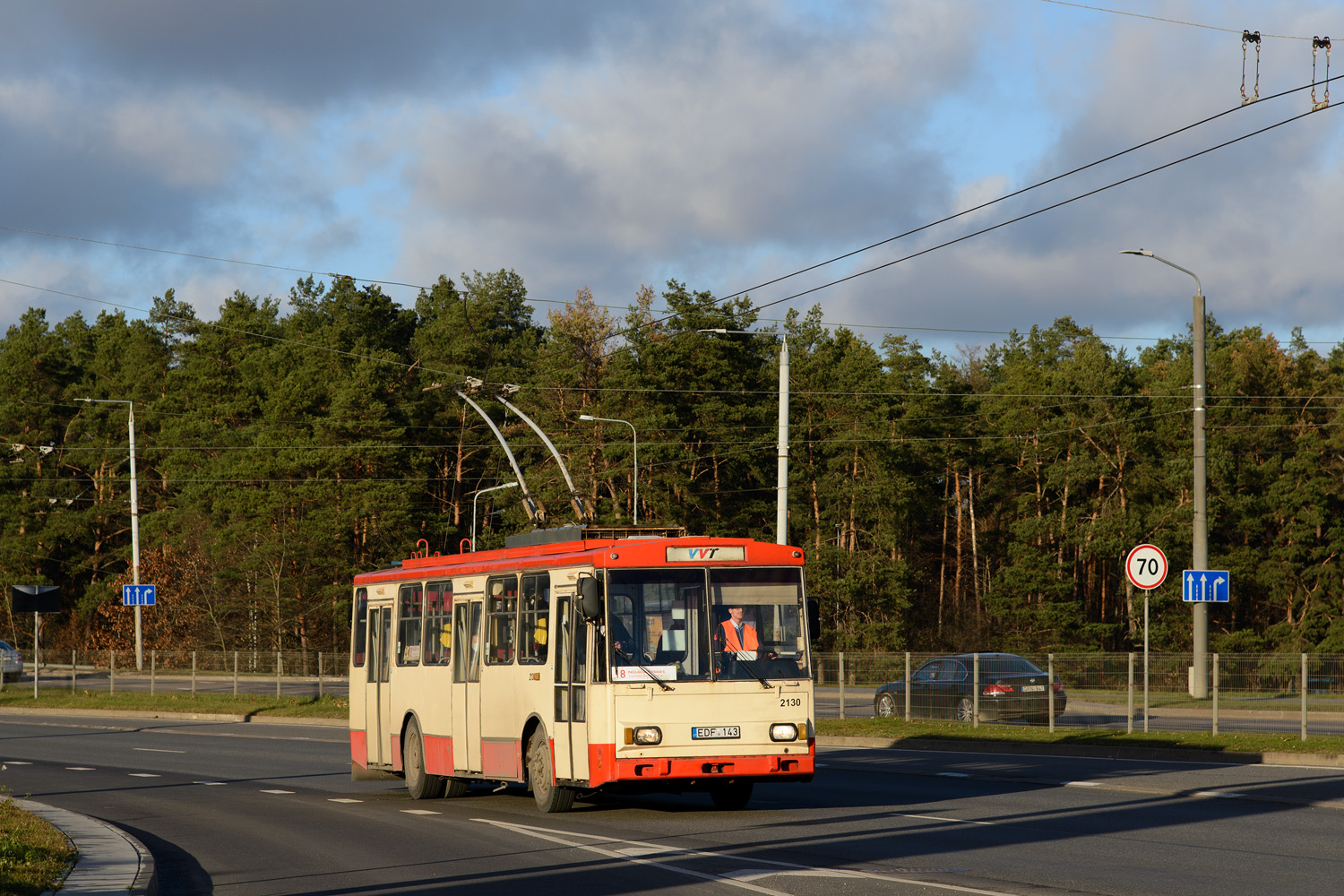 Вильнюс, Škoda 14Tr11/6 № 2130