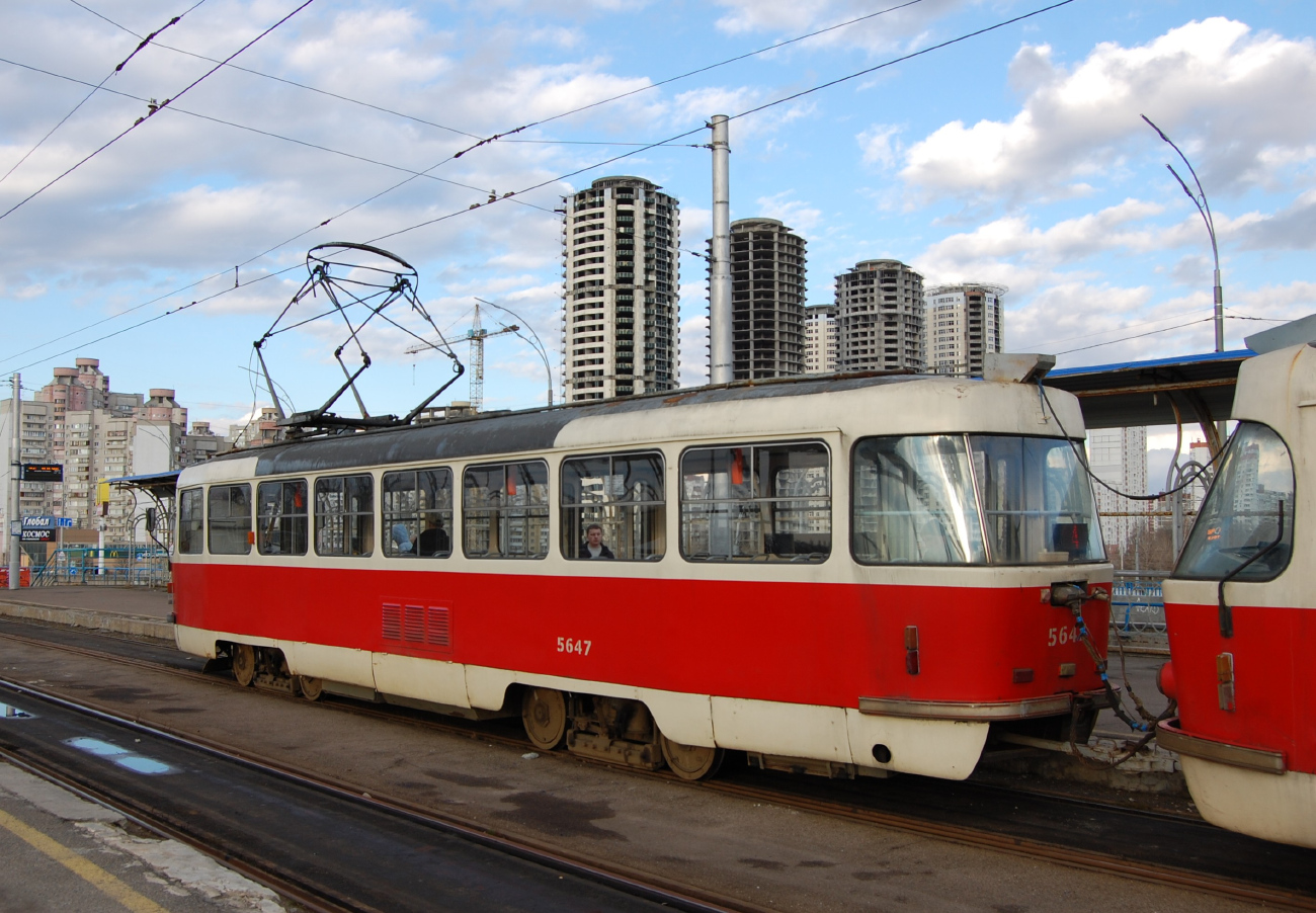 Киев, Tatra T3 № 5647