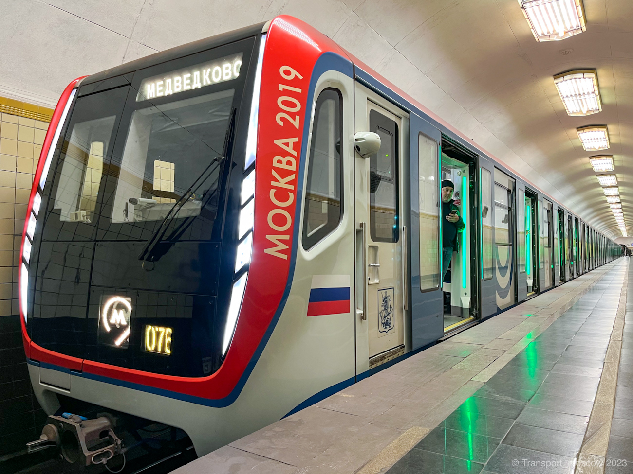 Москва, 81-765.4 «Москва-2019» № 65358