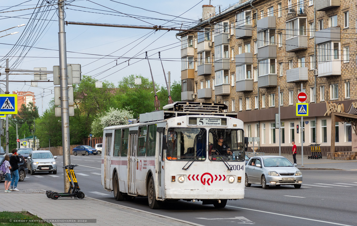 Красноярск, ЗиУ-682 КВР Красноярск № 2004