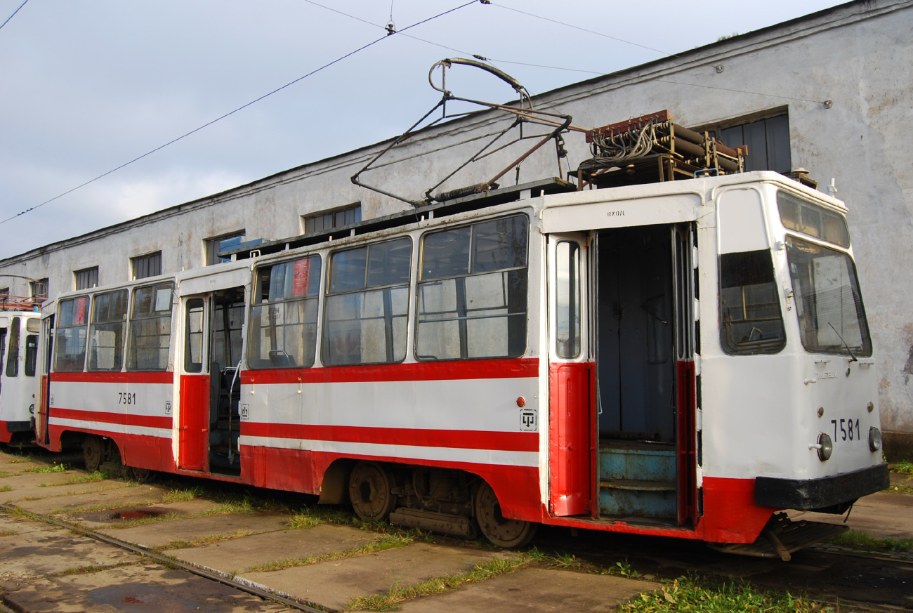 Saint-Petersburg, LM-68M № 7581 Saint-Petersburg, LM-68M № 7581