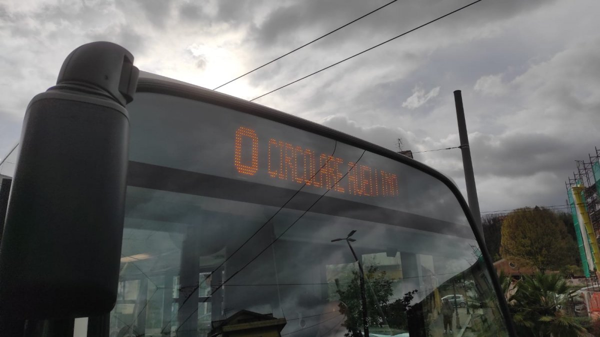 Avellino, Van Hool A330T № 2