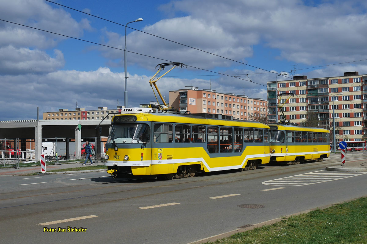 Пльзень, Tatra T3R.PLF № 327