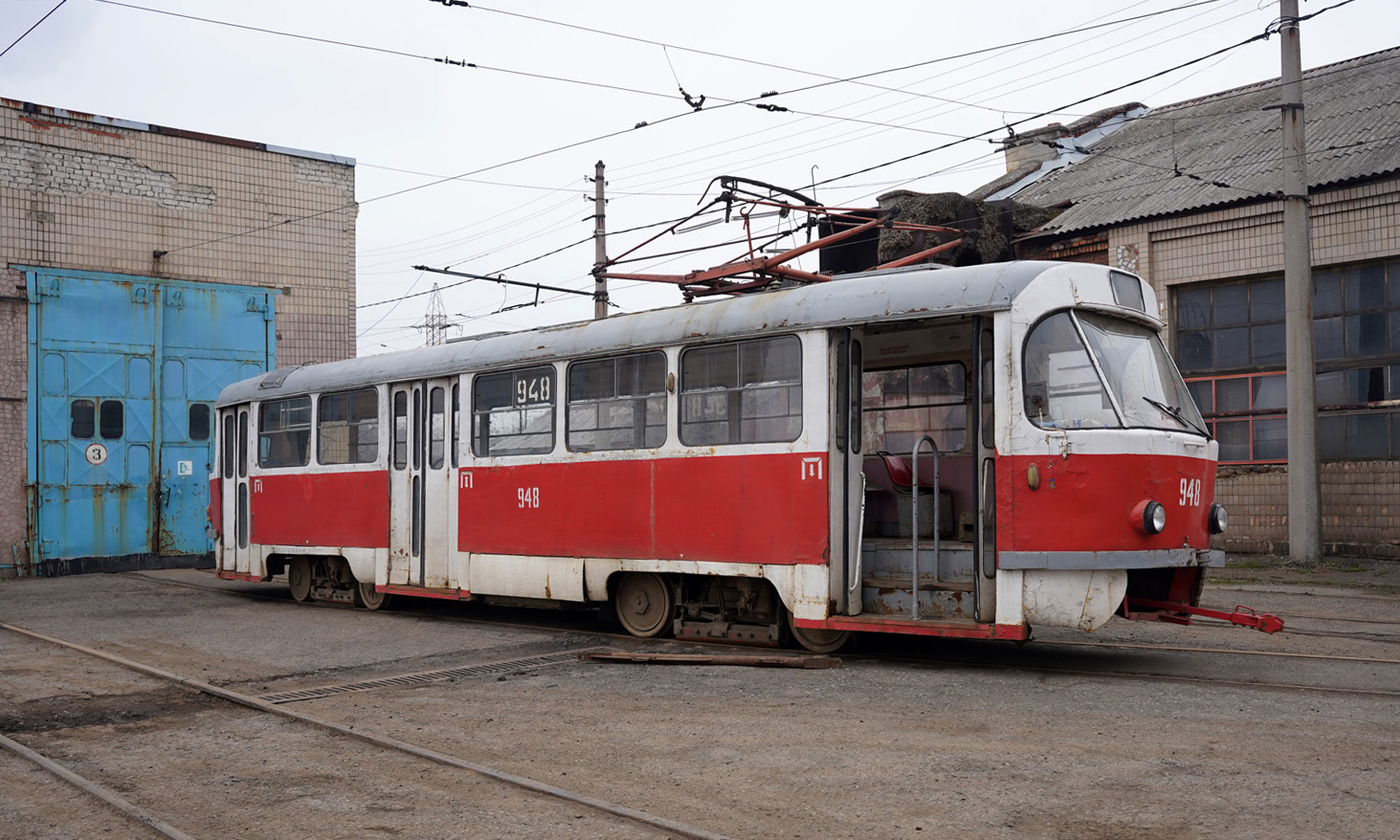 Donetsk, Tatra T3SU № 948