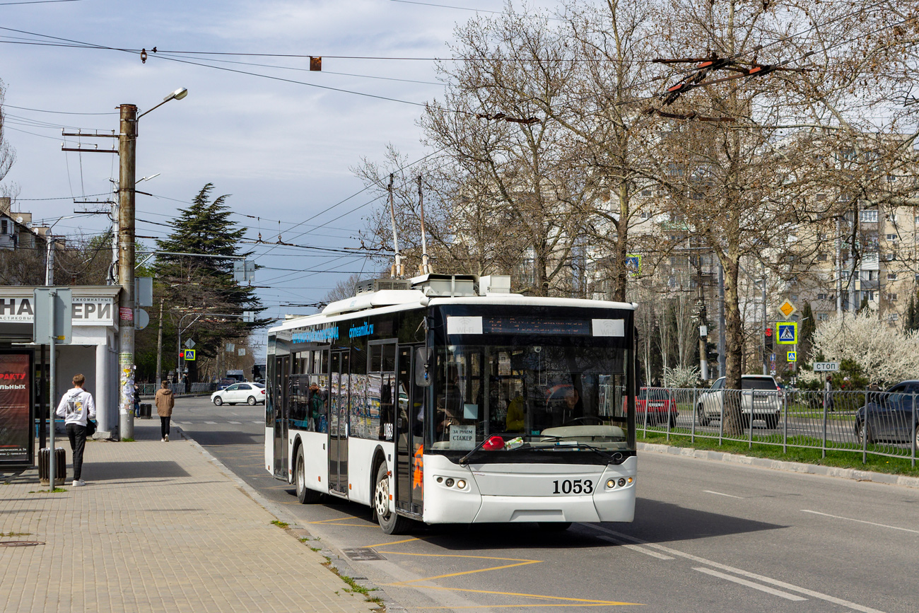 Севастополь, ЛАЗ E183A1 № 1053