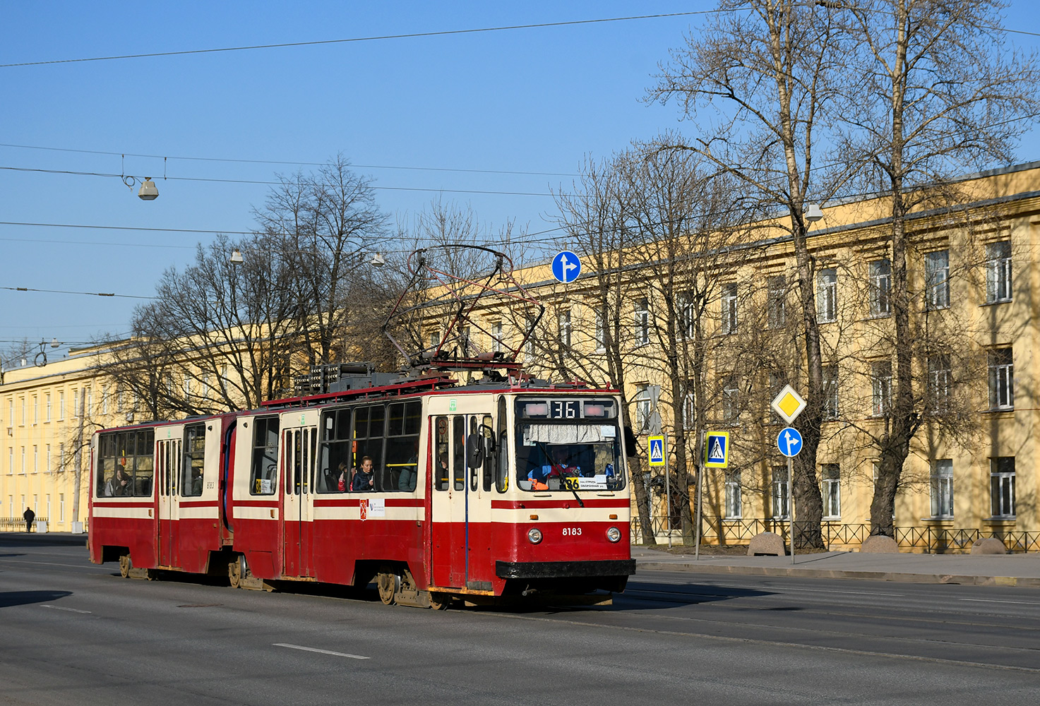 Санкт-Петербург, ЛВС-86К № 8183