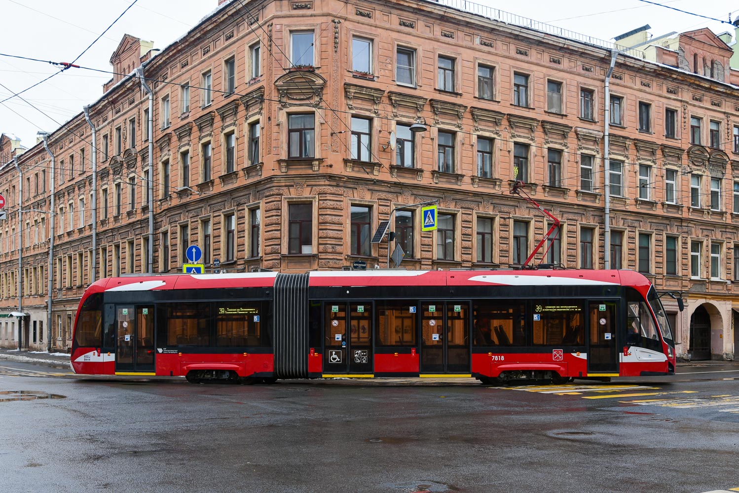 Санкт-Петербург, 71-923М «Богатырь-М» № 7818