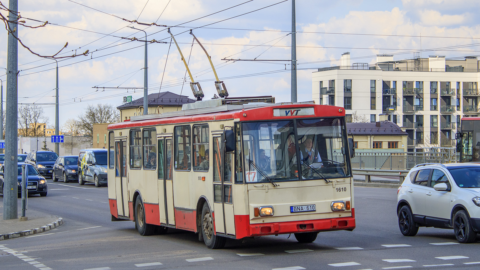 Вильнюс, Škoda 14Tr13/6 № 1610