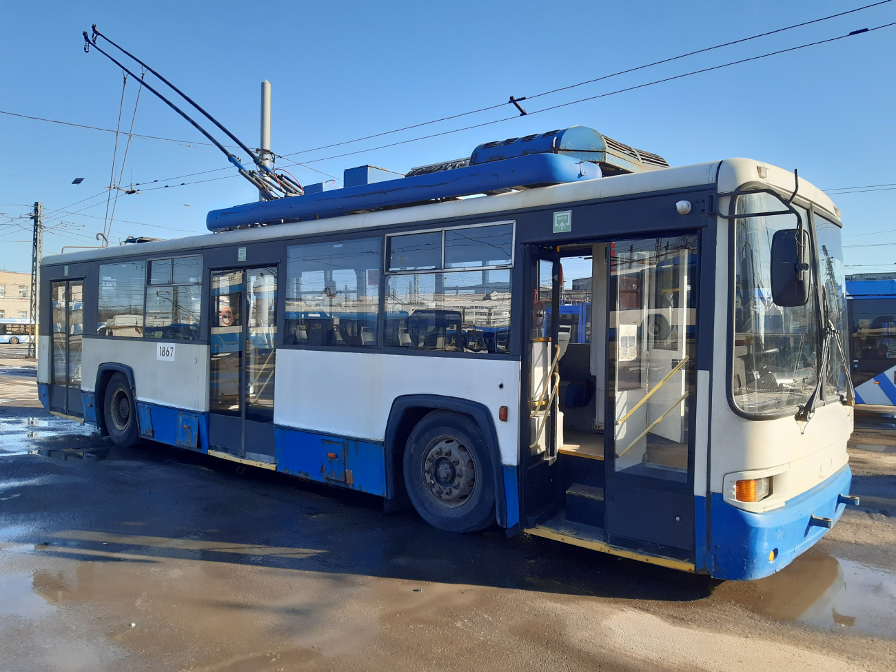 Санкт-Петербург, БТЗ-52768Т № 1867