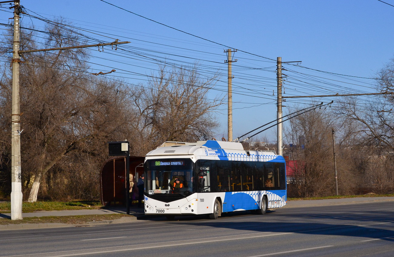 Волгоград, БКМ 32100D № 7000