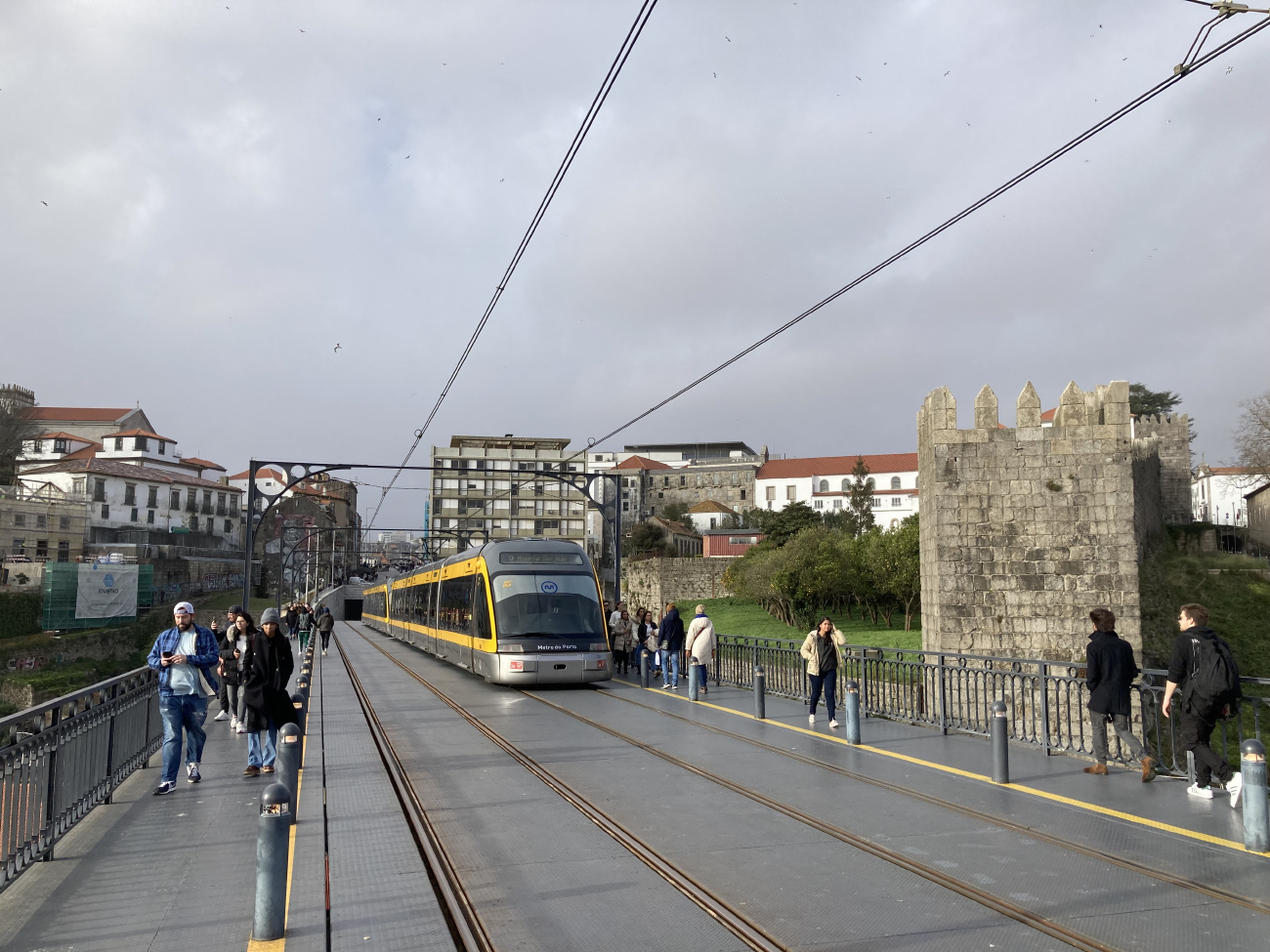 Порту, Bombardier Eurotram (Flexity Outlook) № MP059