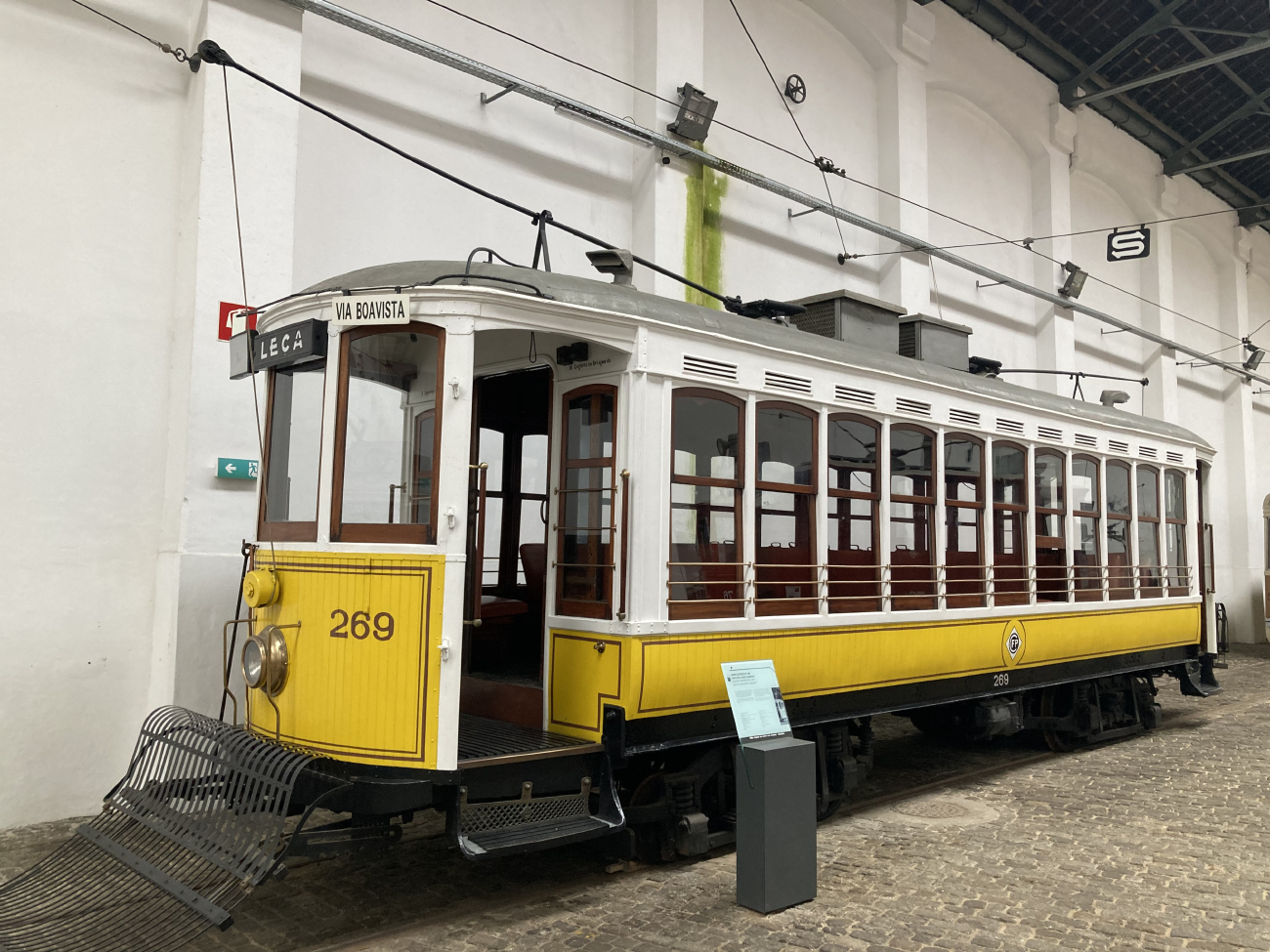 Porto, CCFP 4-axle motor car № 269