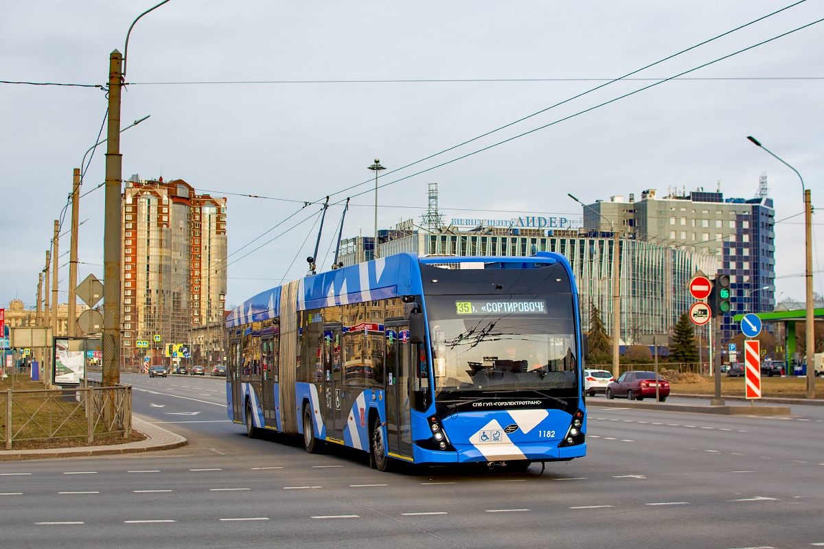 Санкт-Петербург, ВМЗ-6215.01 «Премьер» № 1182