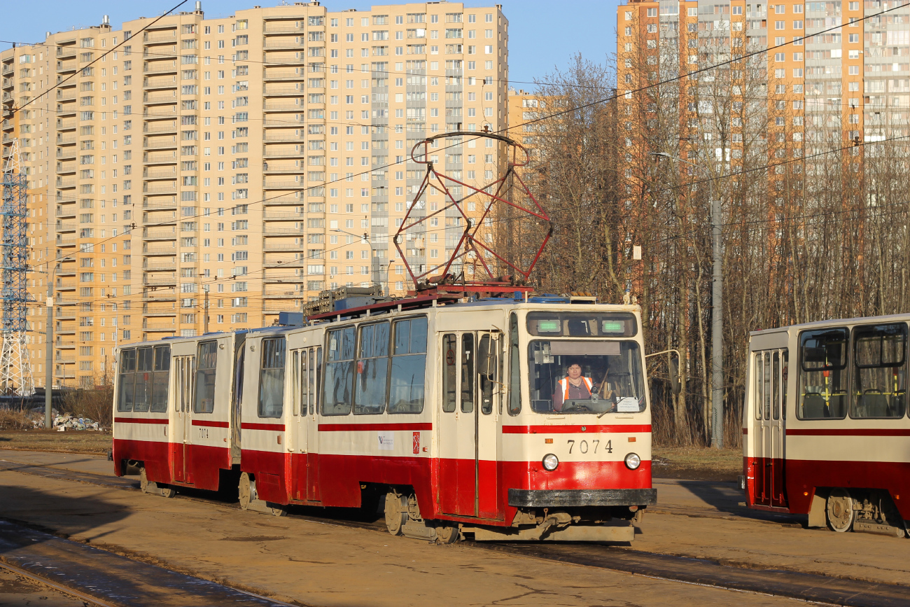 Санкт-Петербург, ЛВС-86К № 7074