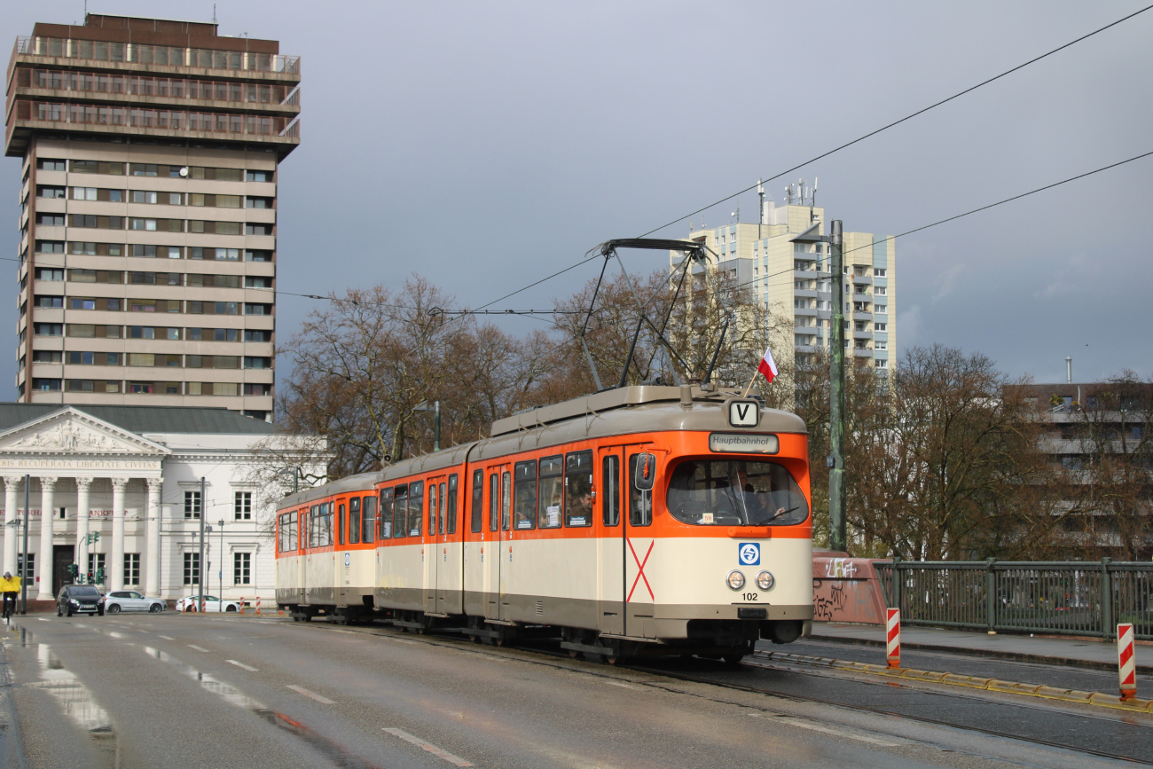 Frankfurt am Main, Duewag M — 102