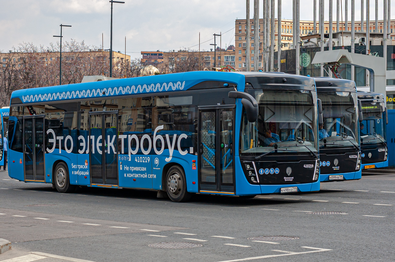 Москва, КАМАЗ-6282 № 410219