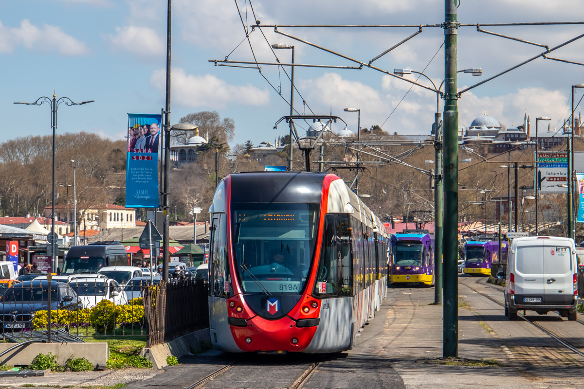 Стамбул, Alstom Citadis 304 № 819