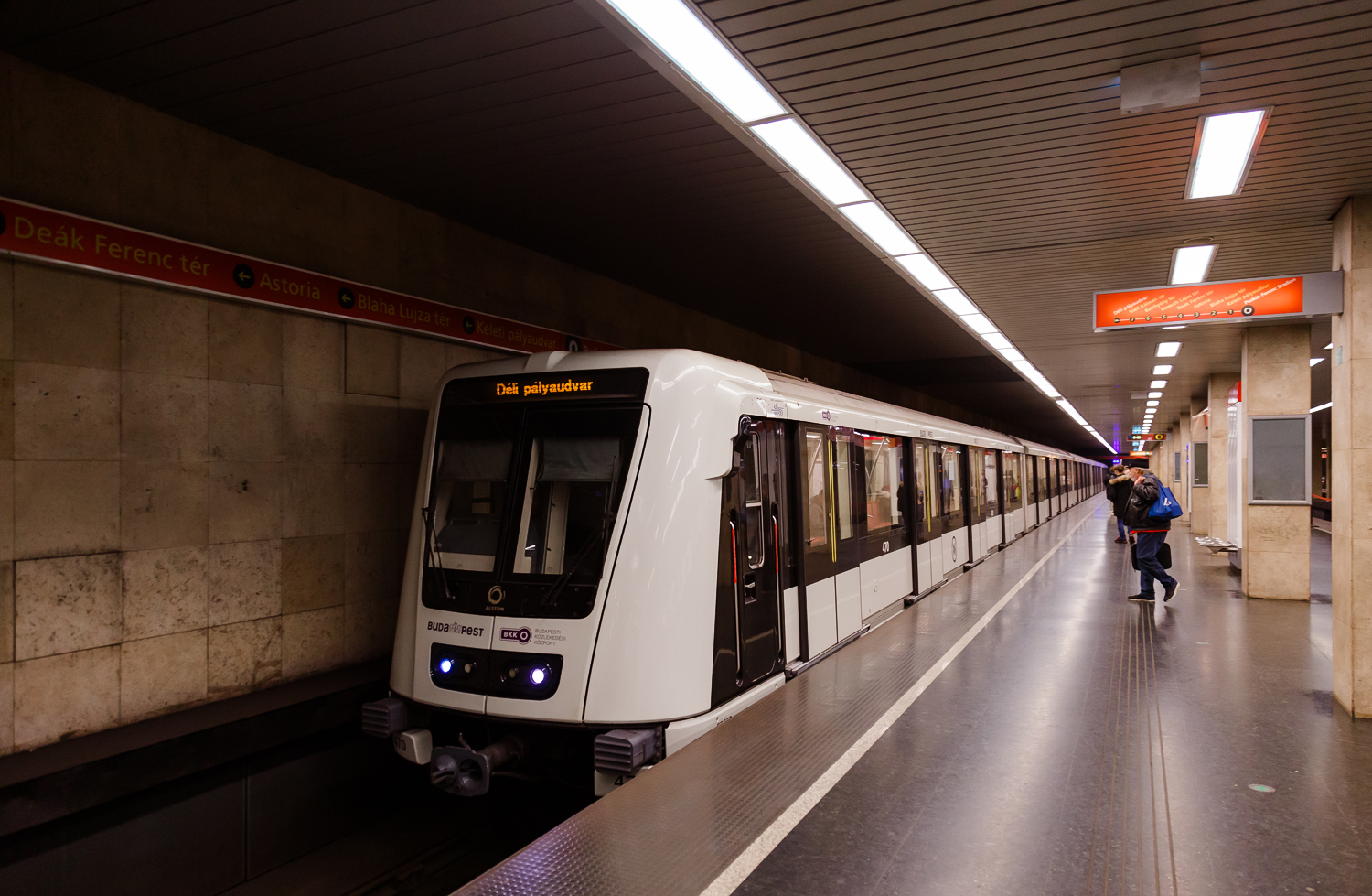 Будапешт, Alstom Metropolis AM5-M2 № 470