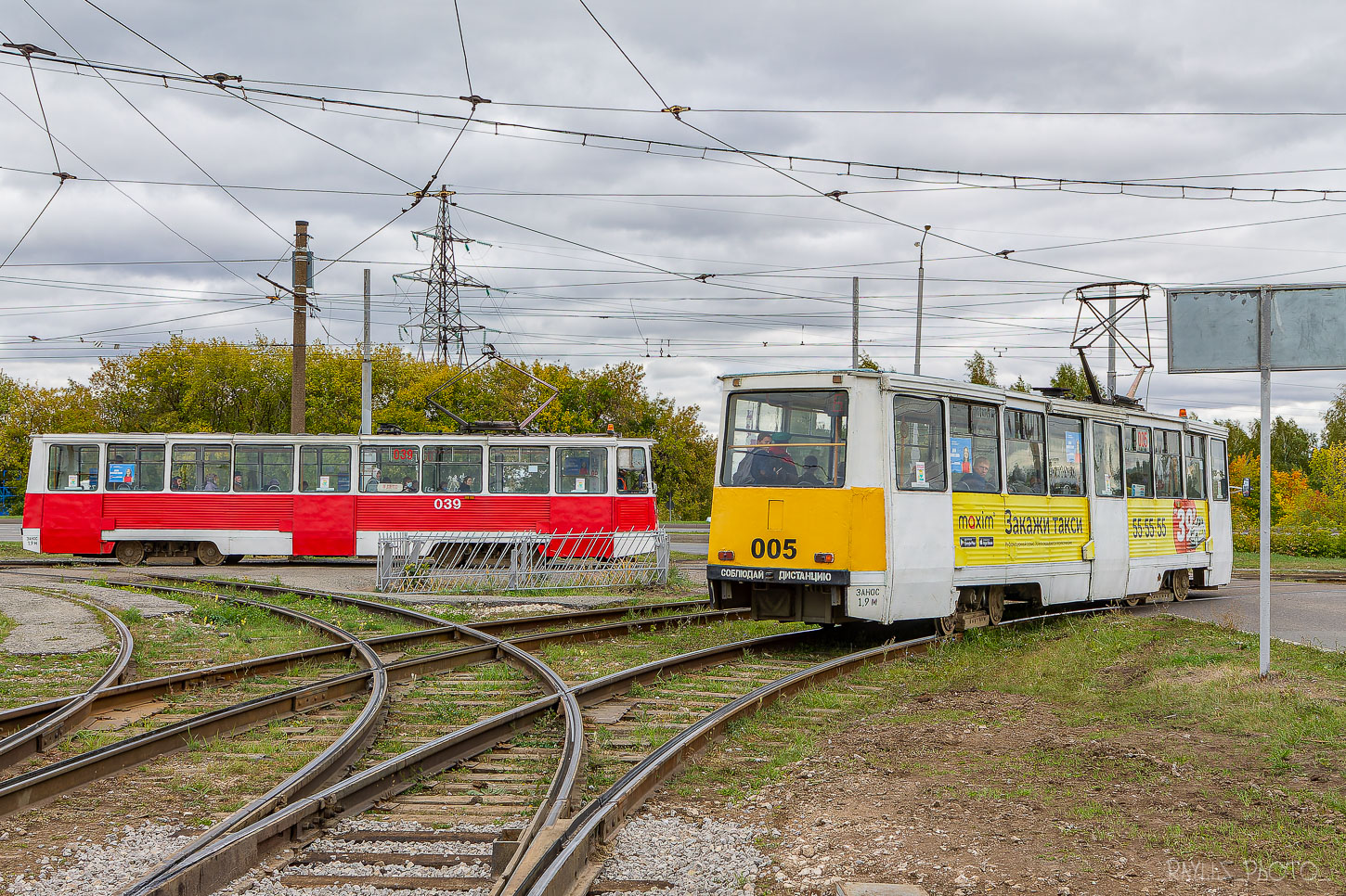 Naberezhnye Chelny, 71-605 (KTM-5M3) № 039; Naberezhnye Chelny, 71-605 (KTM-5M3) № 005