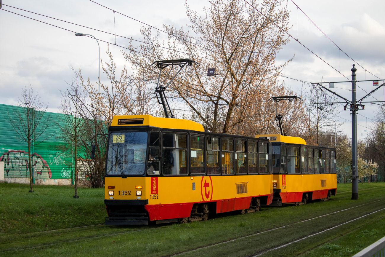 Varšava, Konstal 105Na č. 1352