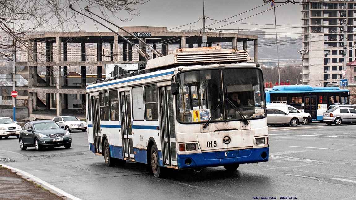 Ереван, ЛиАЗ-52803 (ВЗТМ) № 019