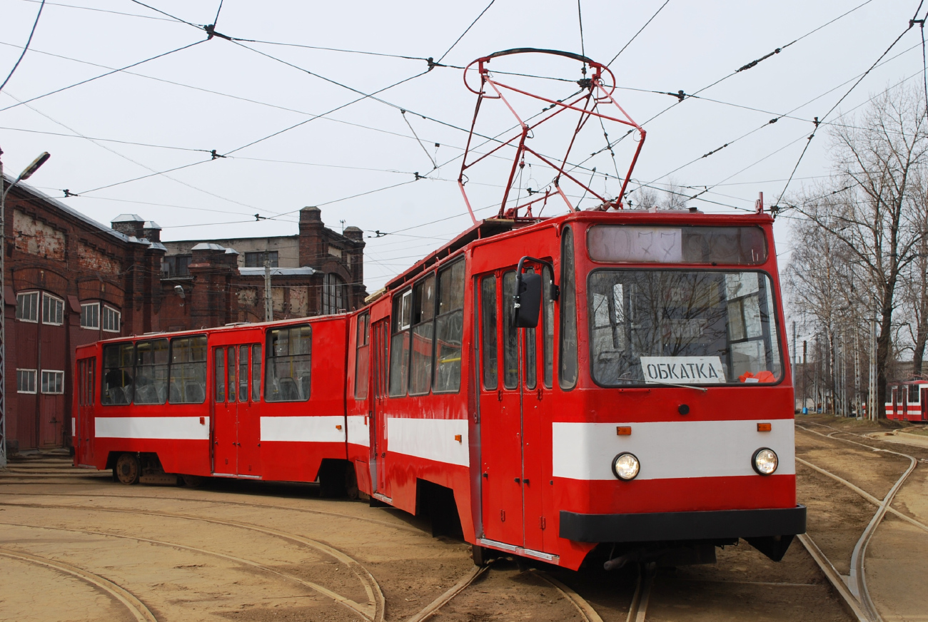 Saint-Petersburg, LVS-86K № 3077