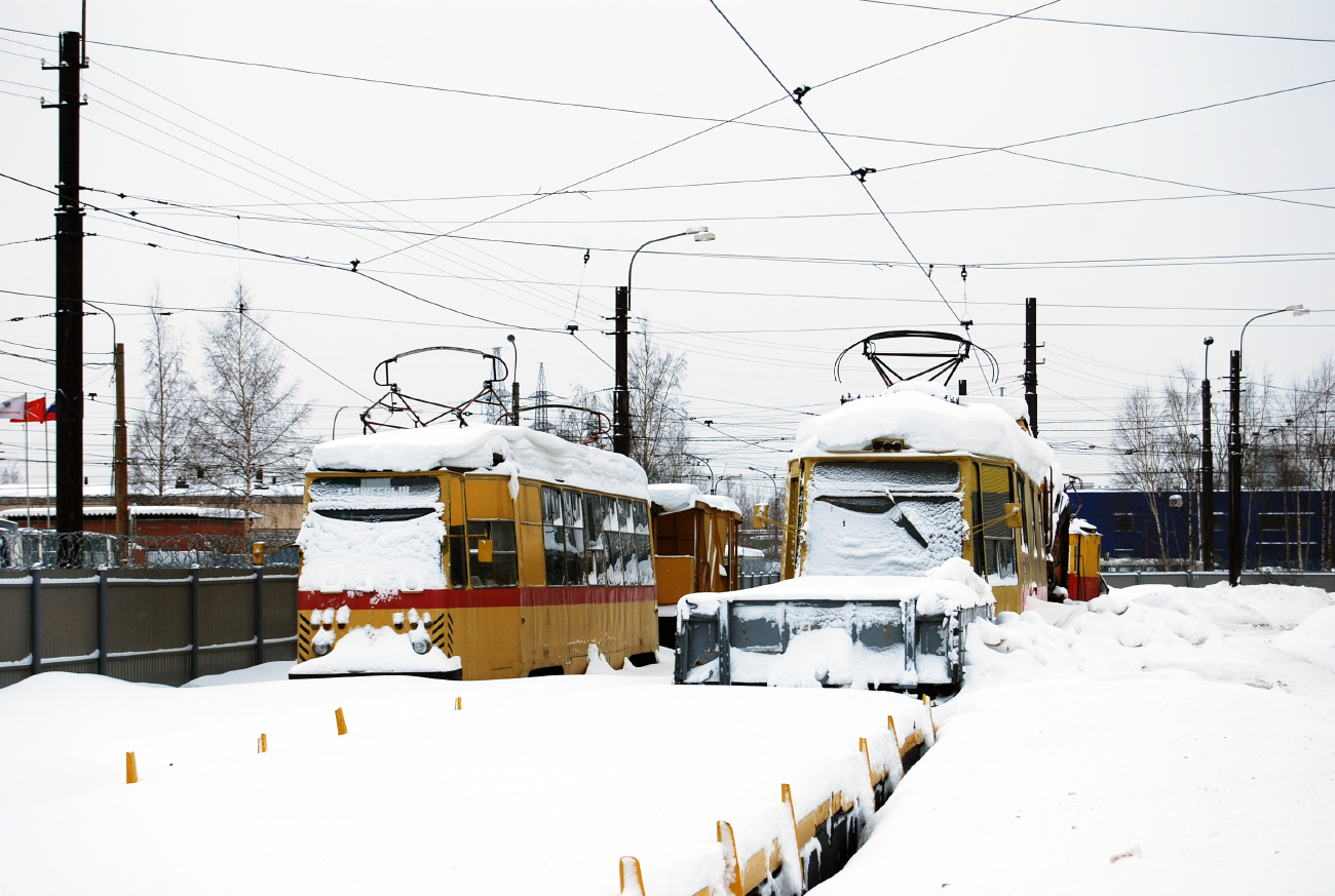 Saint-Petersburg, PR (18M) č. ССП-3; Saint-Petersburg, TS-52 č. ССП-1