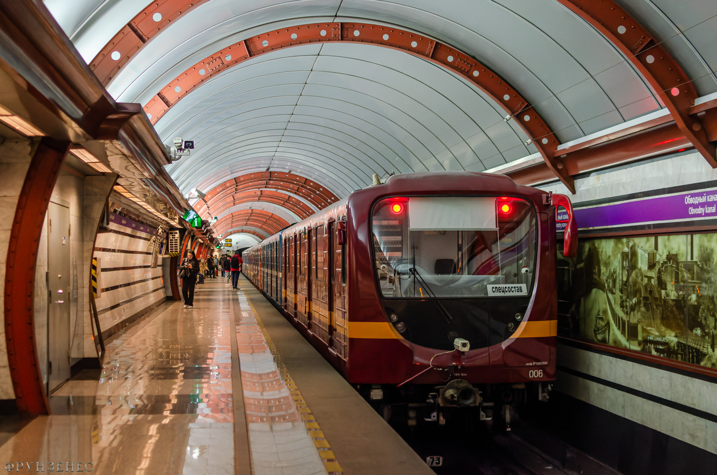 Szentpétervár, 81-717.5L — 006