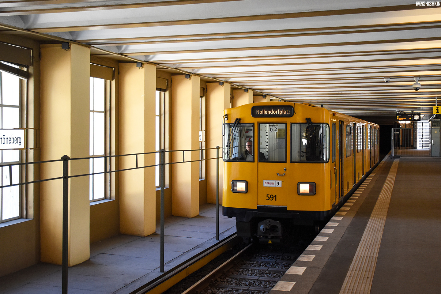 Берлин, BVG A3L92.2 № 591; Берлин — U-Bahn — линия U4