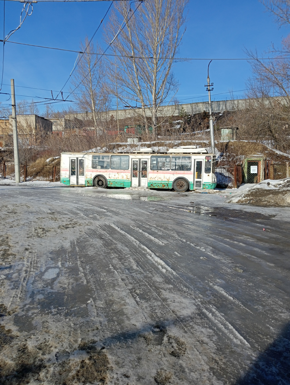 Пенза, ВЗТМ-5284 № 1433