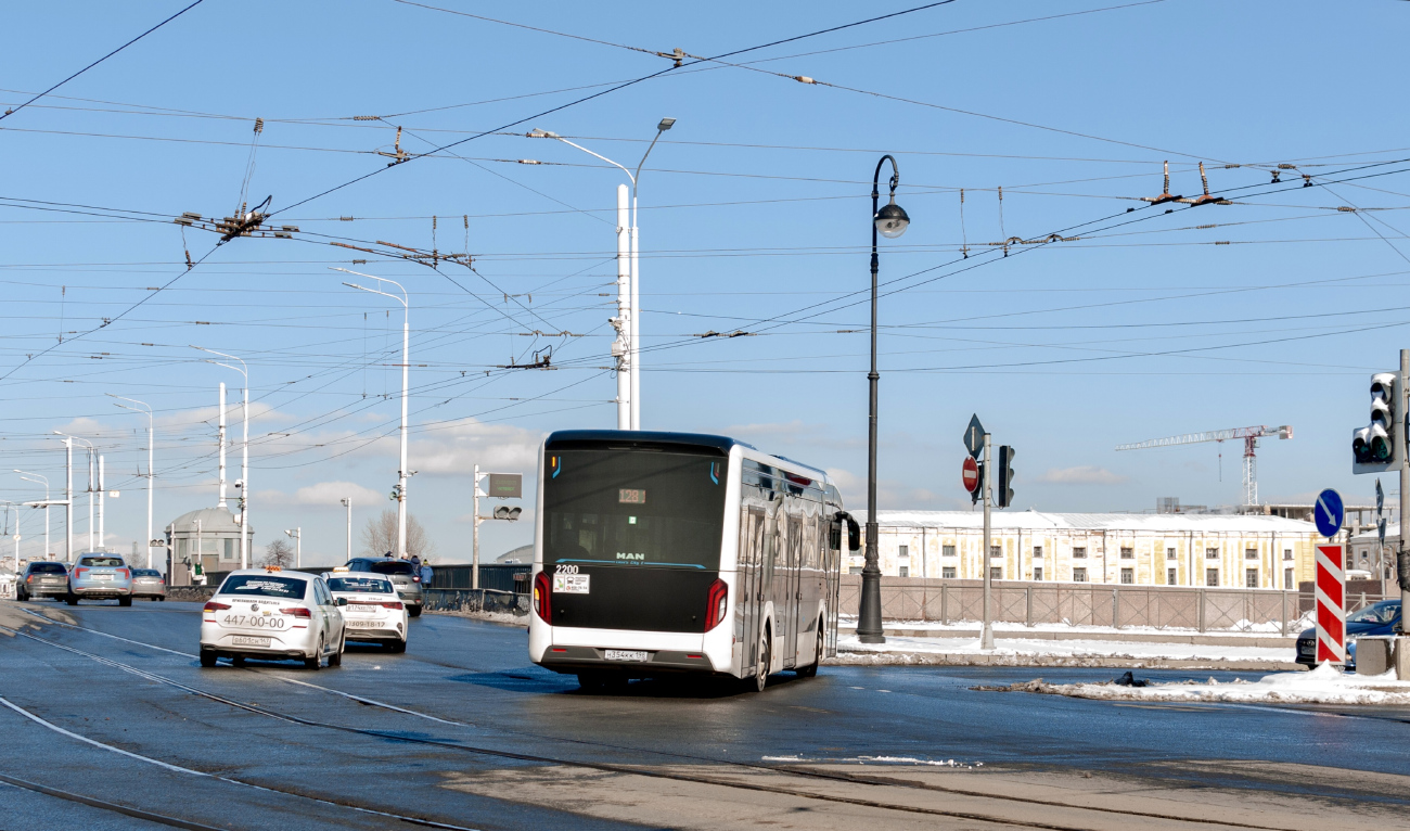Sankt Petersburg, MAN 12C Lion's City 12 E NL367 Nr. 2200