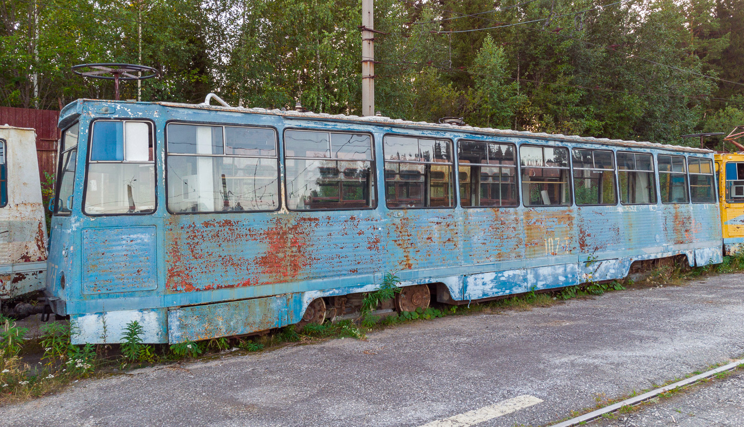 Златоуст, 71-605 (КТМ-5М3) № 107