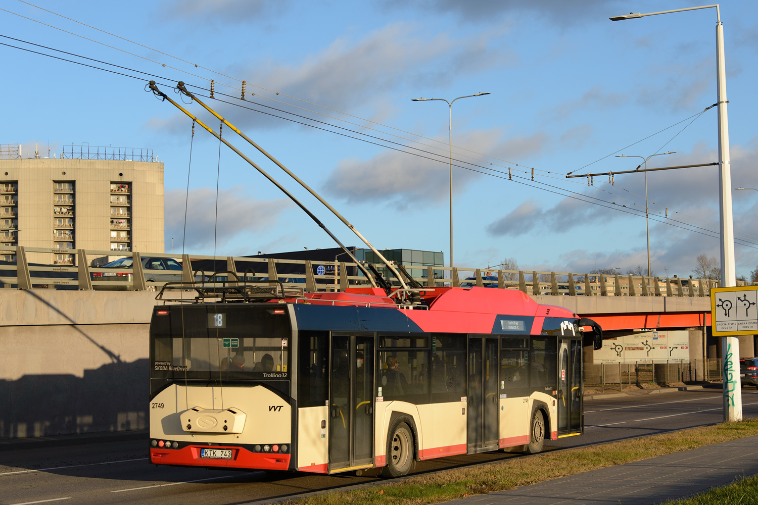 Вильнюс, Solaris Trollino IV 12 Škoda № 2749