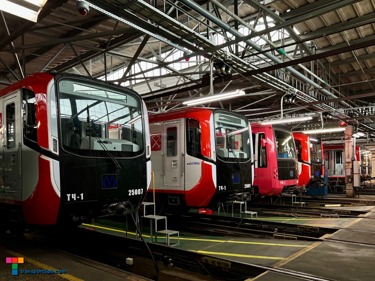 Санкт-Петербург, 81-725.1  «Балтиец» № 25007