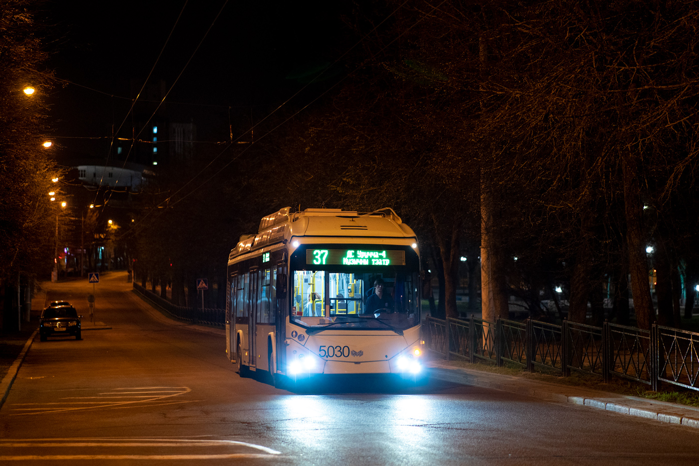 Минск, БКМ 32100D № 5030