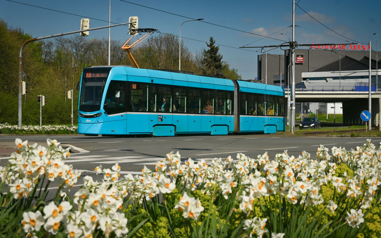 Острава, Stadler Tango NF2 № 1725