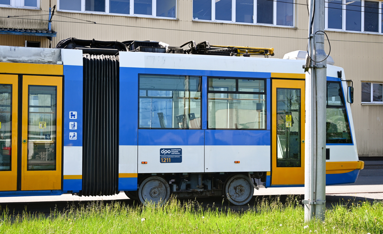 Ostrava, Škoda 03T4 Astra № 1211
