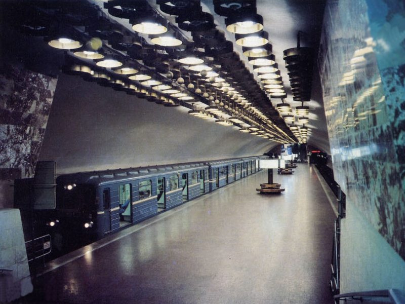 Новосибирск, 81-717.5 (ЛВЗ/ВМ) № 10046; Новосибирск, 81-714 (ММЗ) № 9860