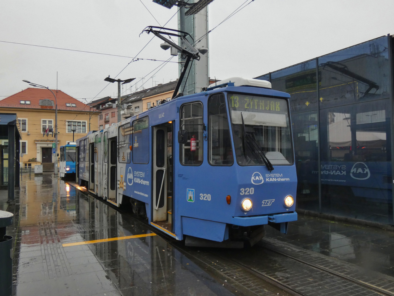 Загреб, Tatra KT4YU № 320