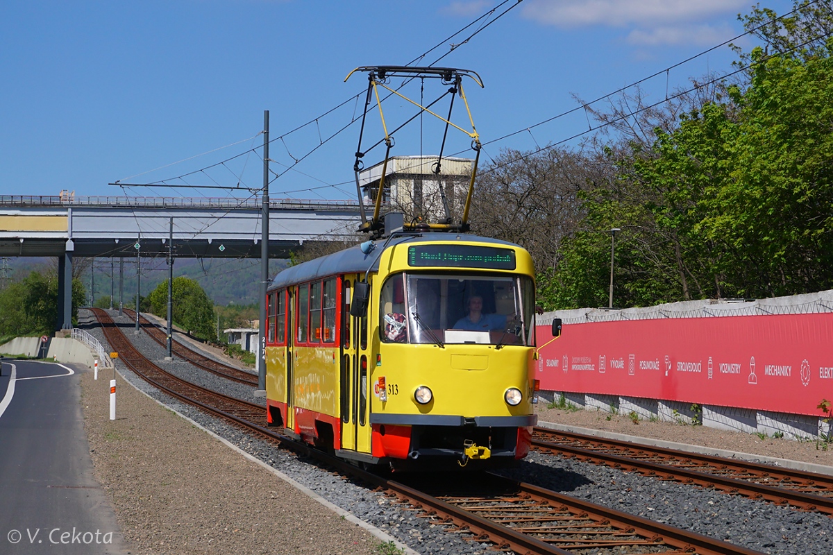 Мост ― Литвинов, Tatra T3M.3 № 313