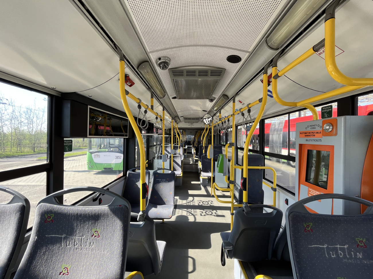 Люблин, Solaris Trollino III 18 M № 3932