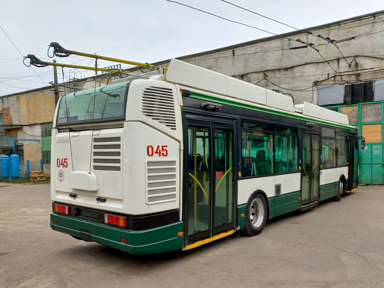 Хмельницкий, Škoda 24Tr Irisbus Citybus № 045