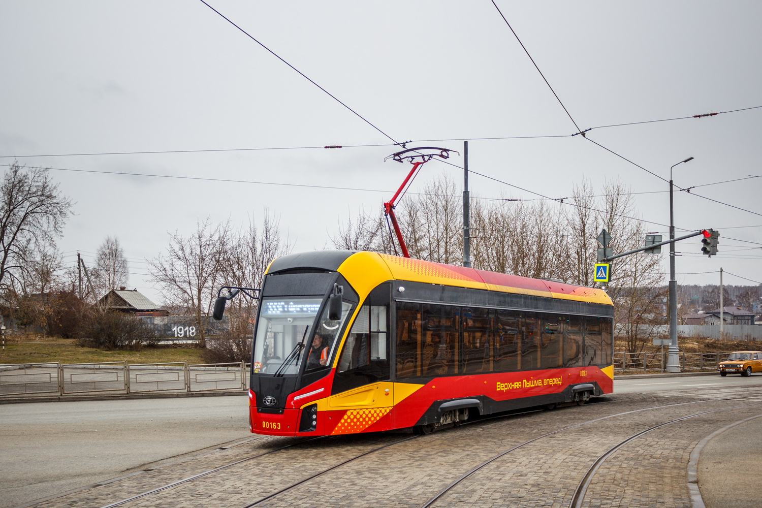Верхняя Пышма, 71-911ЕМ «Львёнок» № 00163