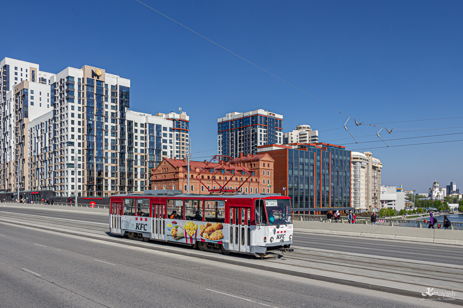 Екатеринбург, Tatra T6B5SU № 734