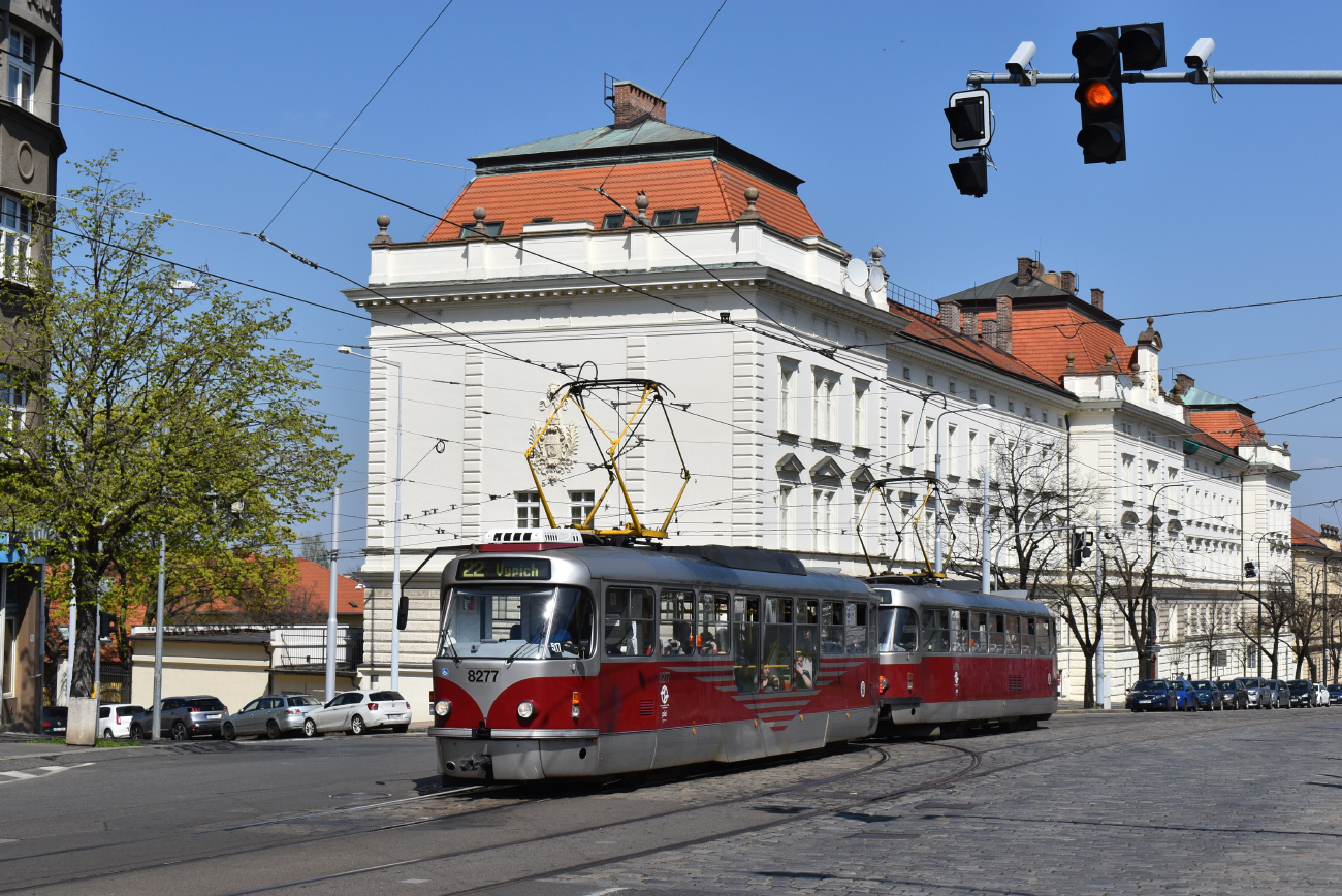 Prague, Tatra T3R.PLF N°. 8277