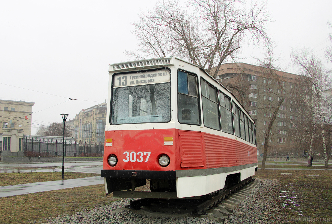 Novosibirsk, 71-605 (KTM-5M3) № 3037